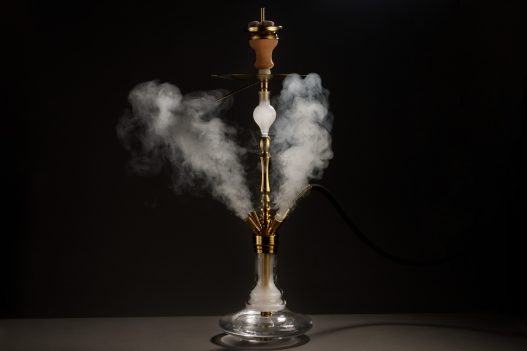Klassische Shisha mit Bowl, Rauchsäule, Schlauch